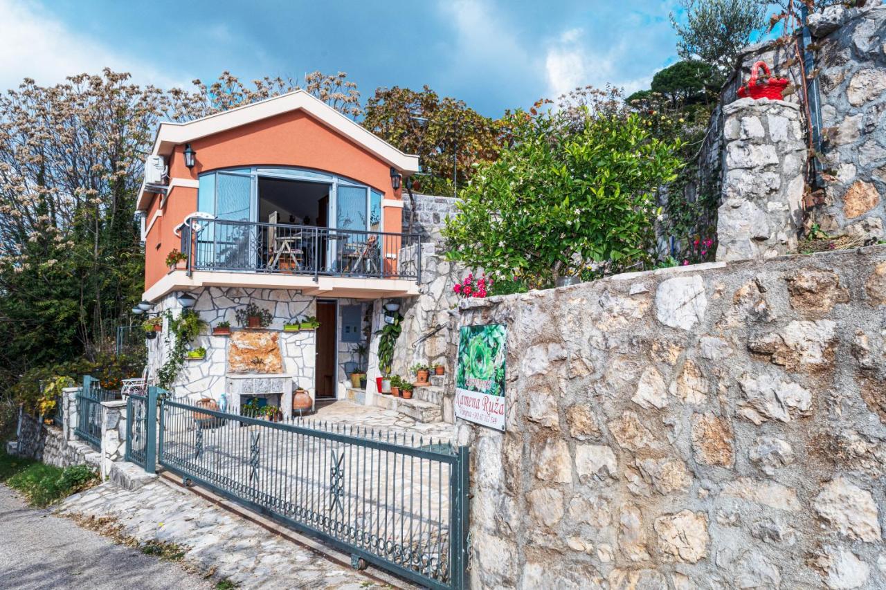 Apartmani Kamena Ruza Budva Eksteriør billede