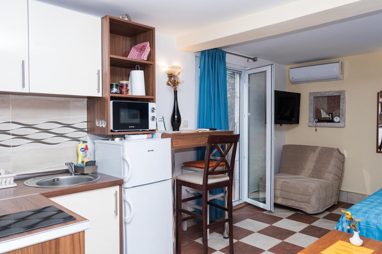 Apartmani Kamena Ruza Budva Eksteriør billede