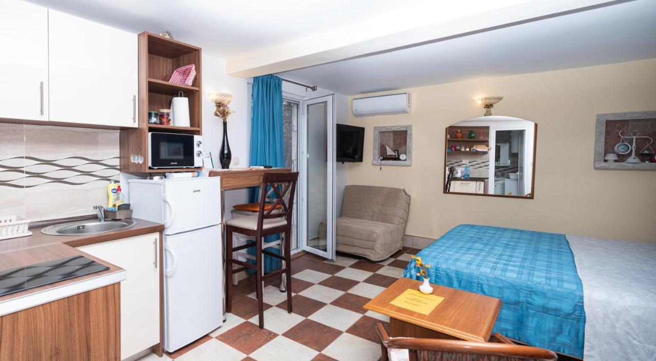 Apartmani Kamena Ruza Budva Eksteriør billede
