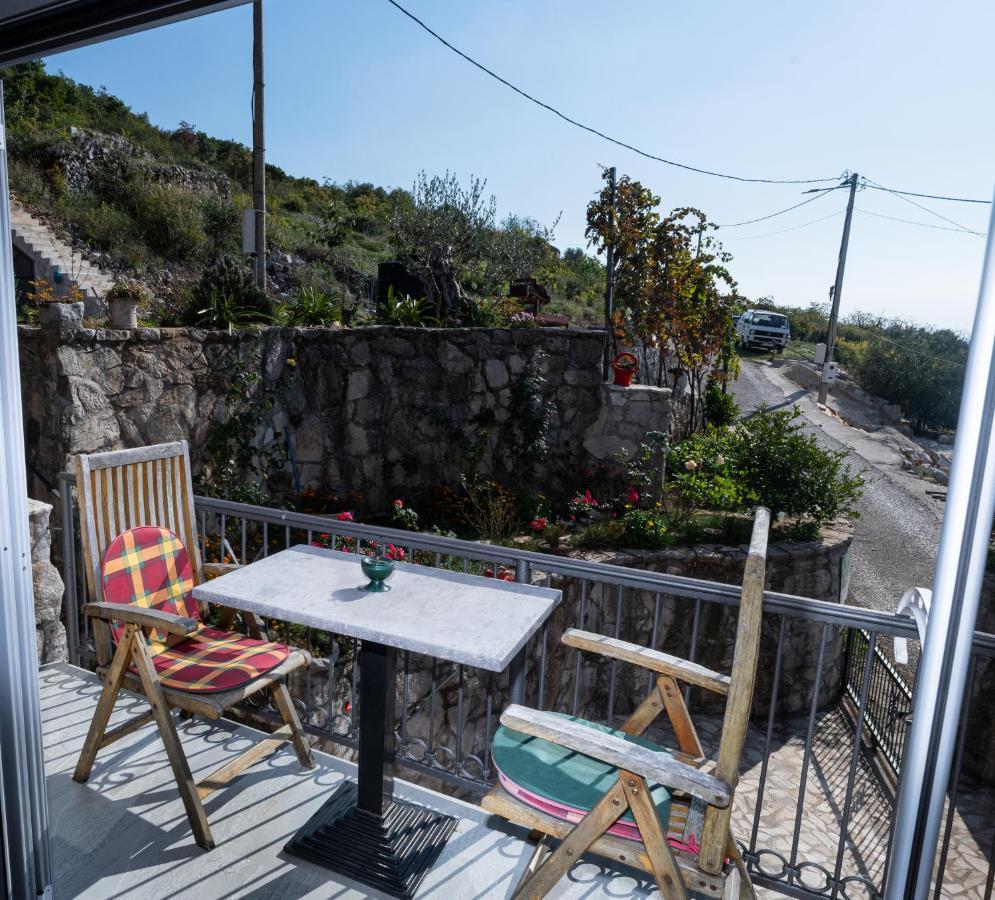 Apartmani Kamena Ruza Budva Eksteriør billede